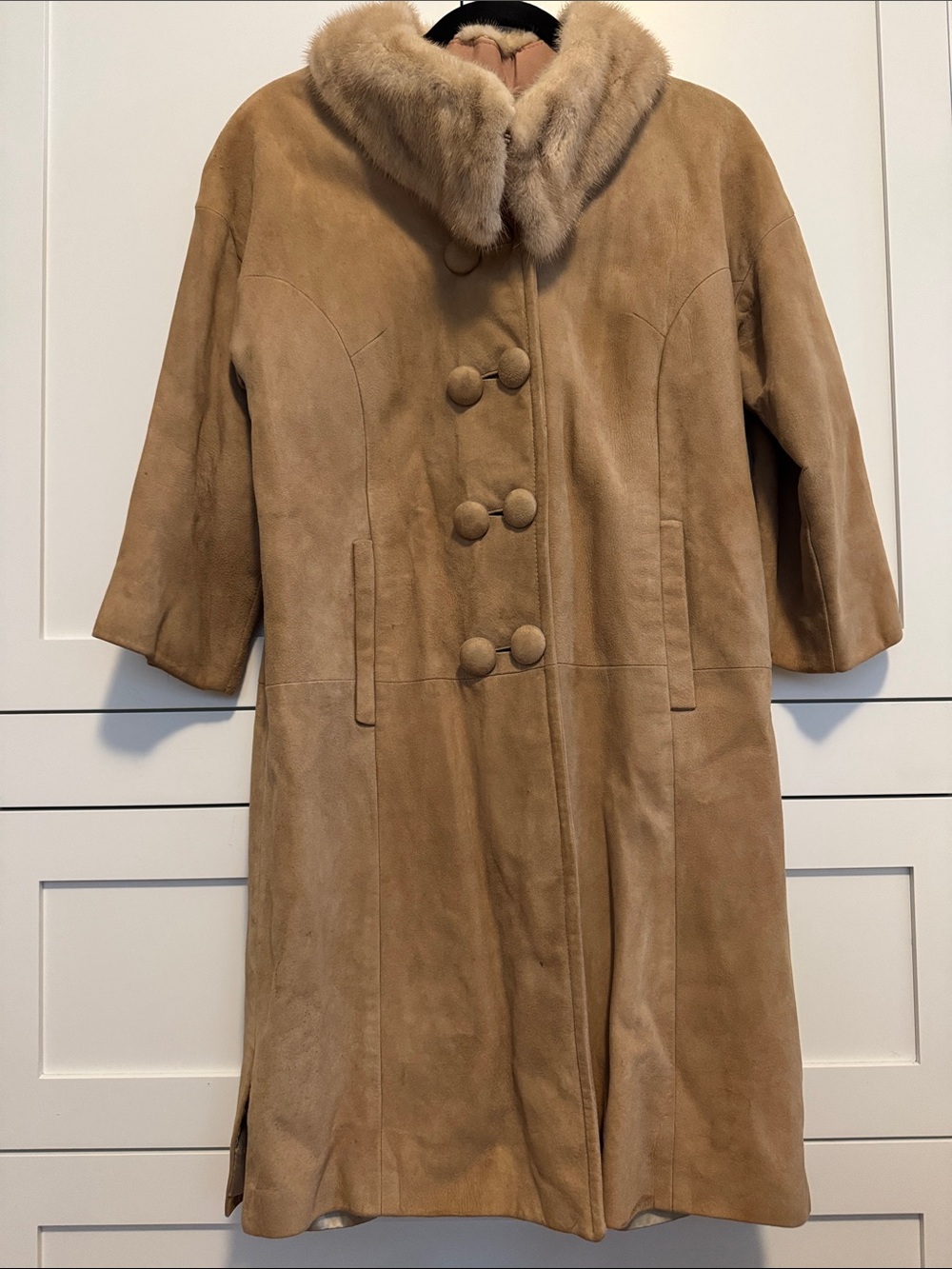 Vintage Tan Suede Coat with Fur Collar